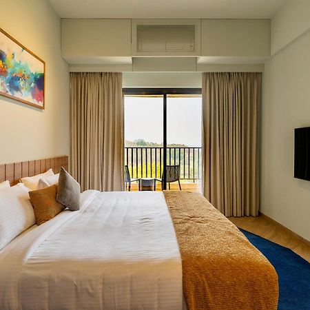 Oxford Golf Resort Pirangut Luaran gambar