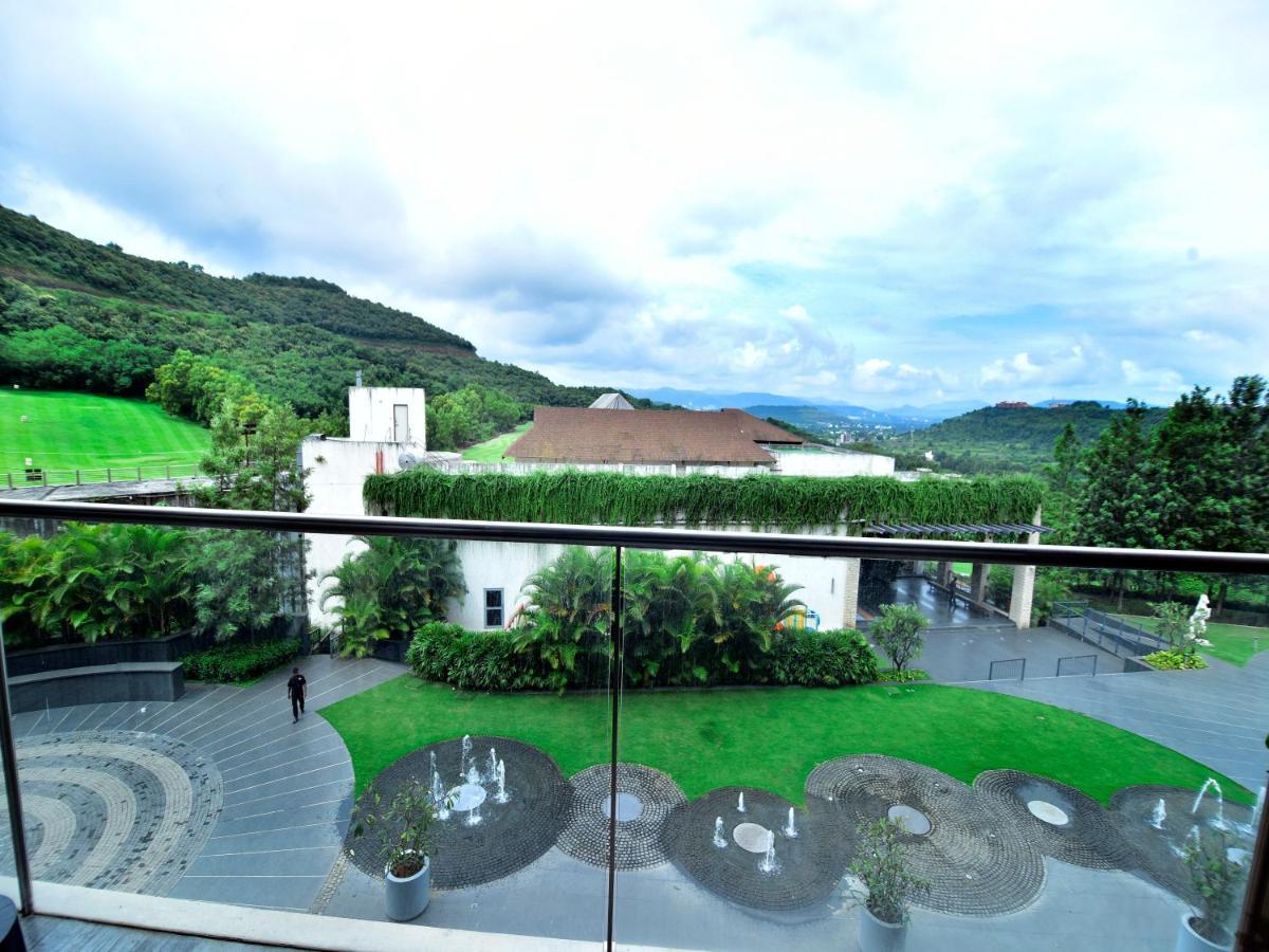 Oxford Golf Resort Pirangut Luaran gambar