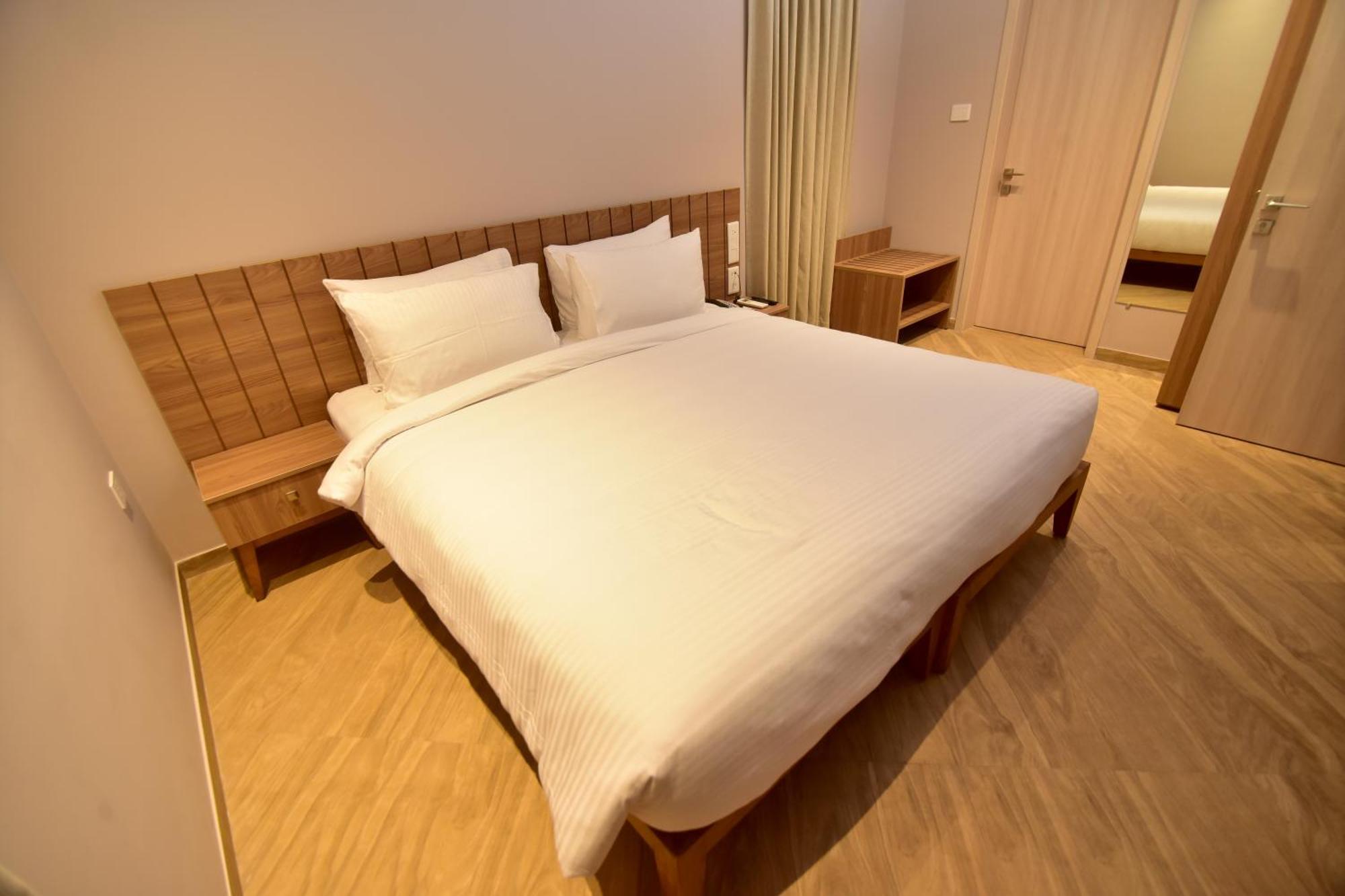Oxford Golf Resort Pirangut Luaran gambar