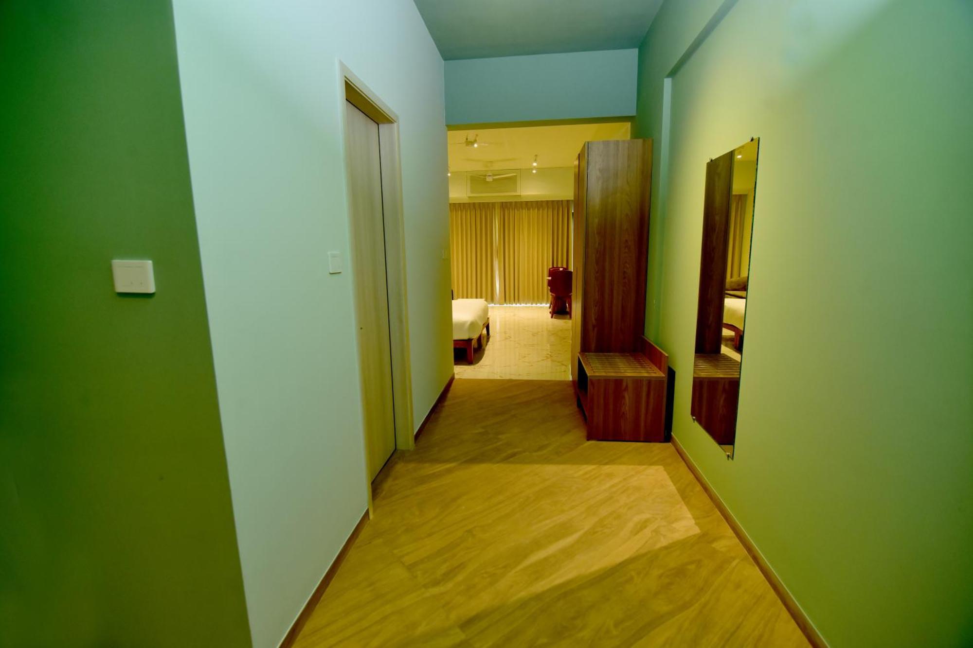 Oxford Golf Resort Pirangut Luaran gambar