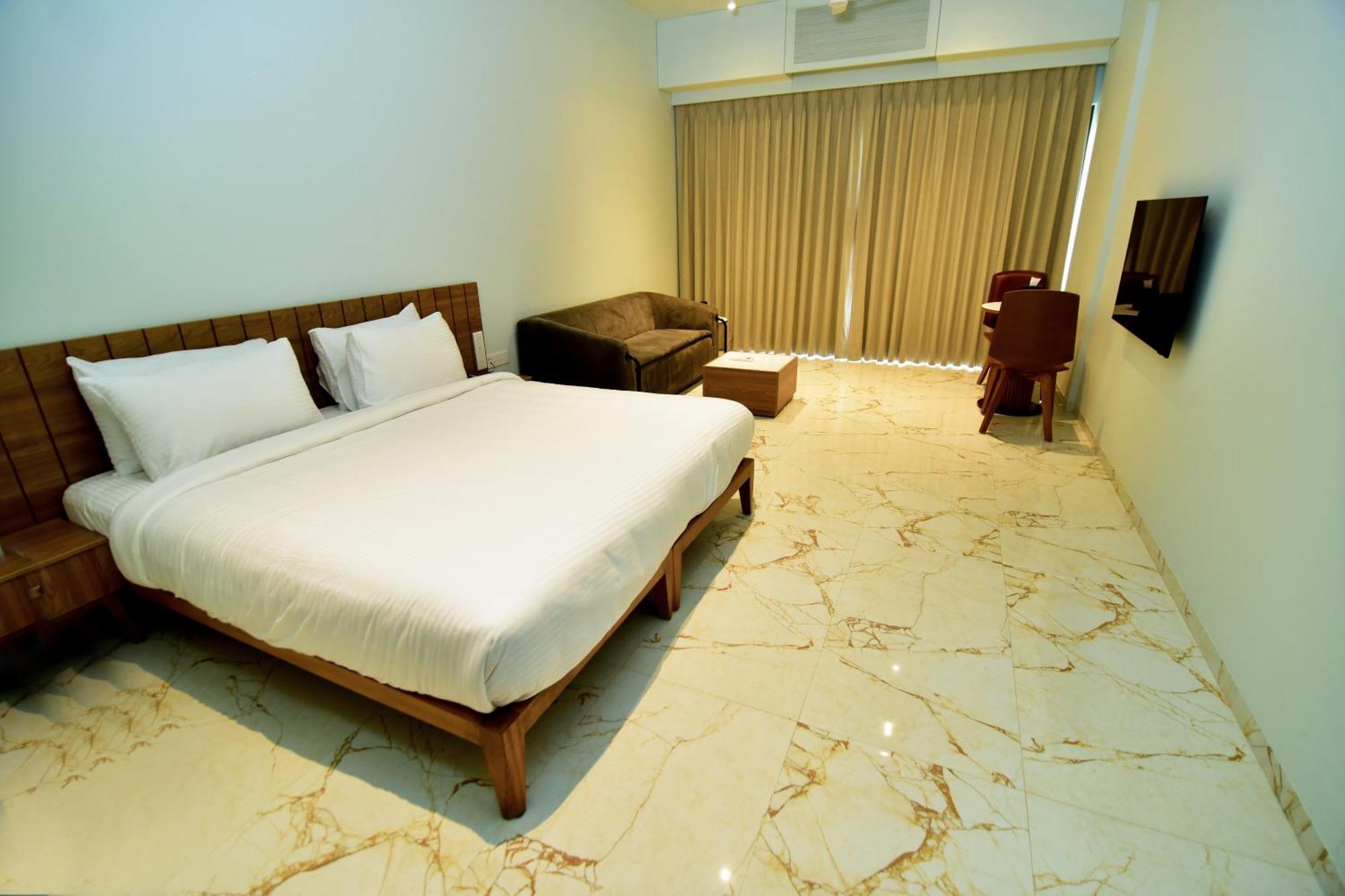 Oxford Golf Resort Pirangut Luaran gambar